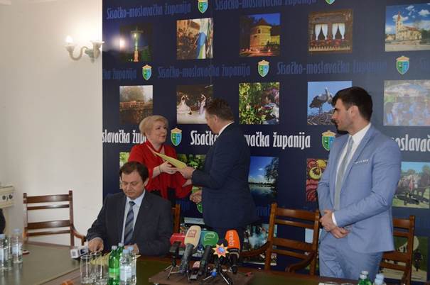 POTPISAN SPORAZUM O FINANCIRANJU JAVNIH POTREBA U ZDRAVSTVU ZA 2018. GODINU