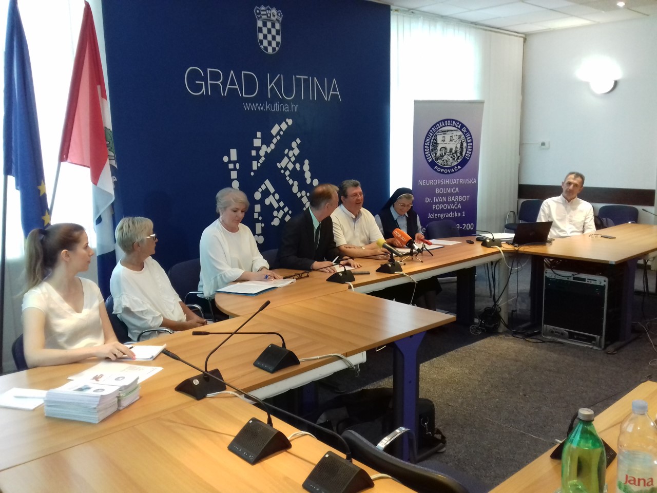 Tiskovna konferencija u vezi projekta "Park sjećanja"
