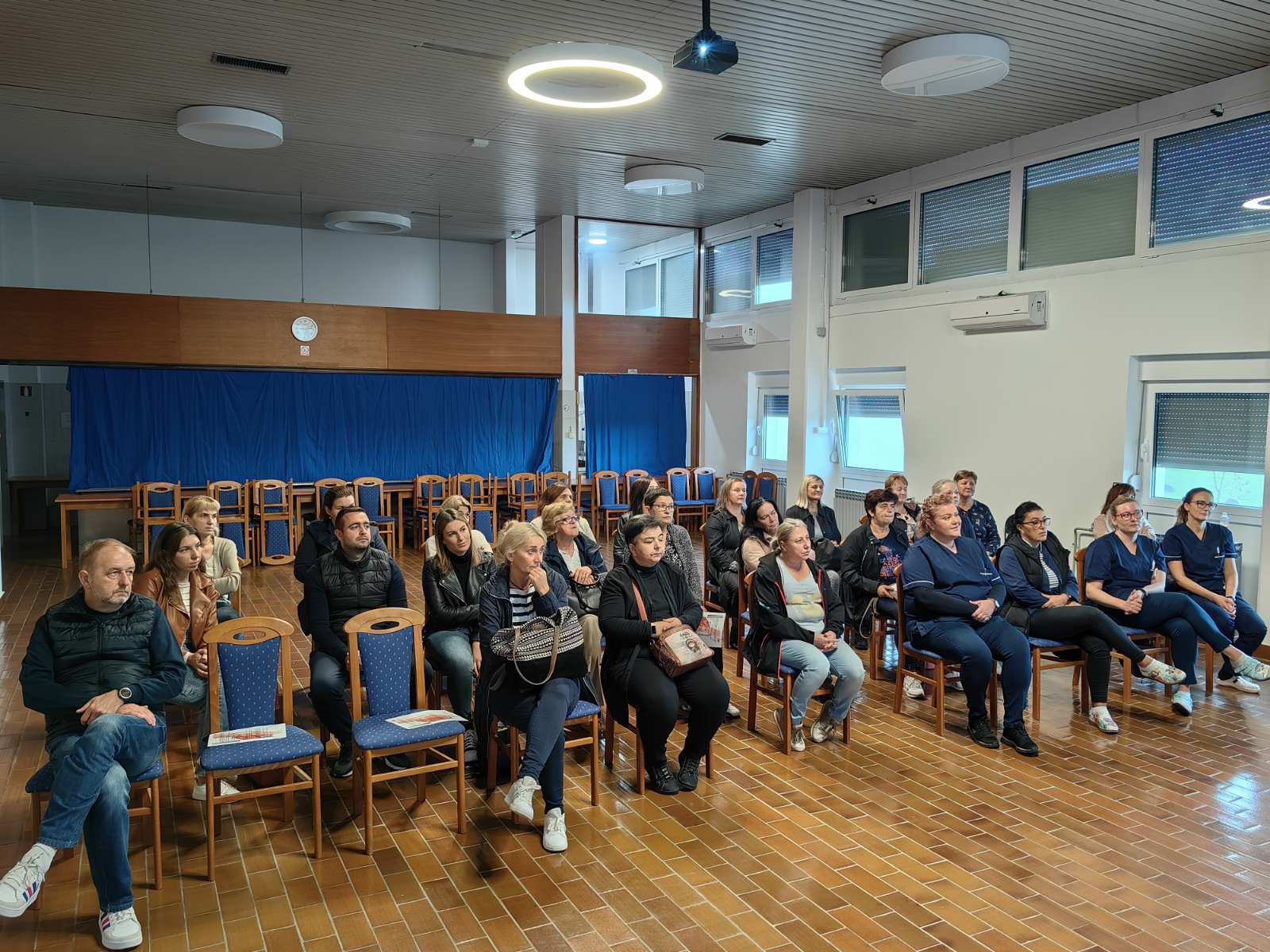 STRUČNA RADIONICA „UNAPREĐENJE ZDRAVSTVENE NJEGE STARIJIH, NEMOĆNIH I PALIJATIVNIH BOLESNIKA“