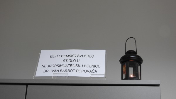 Betlehemsko svijetlo stiglo u Neuropsihijatrijsku bolnicu dr. Ivan Barbot Popovača