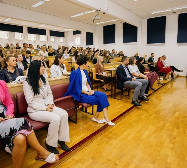 Predstavljanje stručnog rada na 3. međunarodnom skupu u Šibeniku